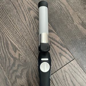 1.25 inch Beachwaver curling iron